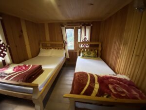 manaslu circut tea house