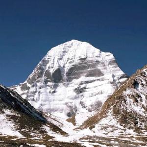 Kailash-mansarovar-north-face-of-kailash 