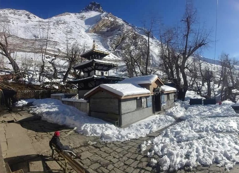 Muktinath-Temple-Snow-fall-pictures- 
