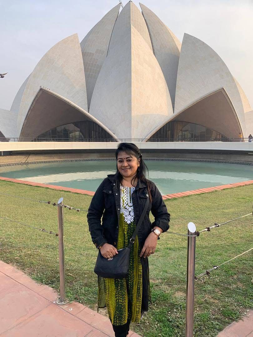 Jega-Loges-Review-Trek-Curator