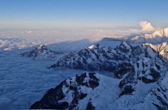 mera peak climbing