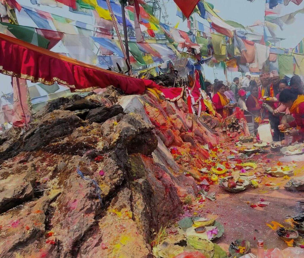 Phulchowki hike - temple