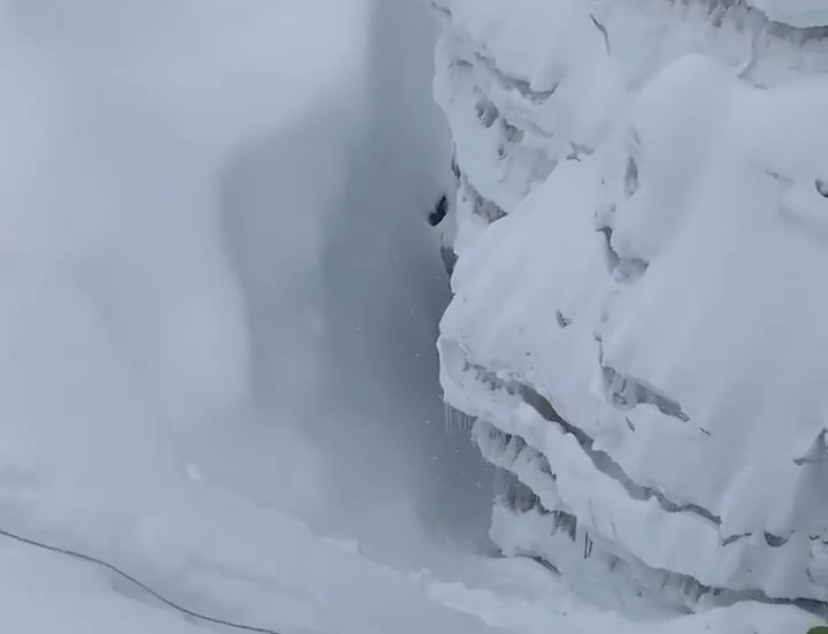 ISLAND PEAK CLIMBING