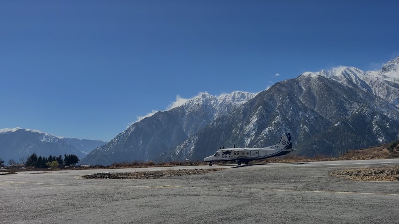 Kailash-Mansarovar-Yatra-by-Helicopter-.jpg