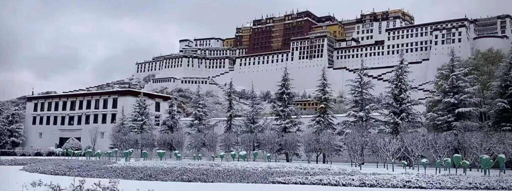potala palace - snow winter